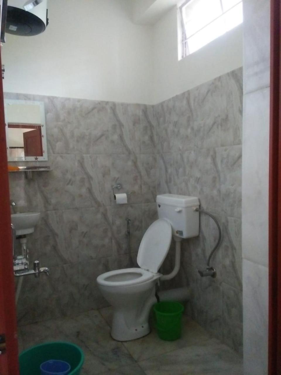 Pine Tree Lodge Shillong Exterior photo